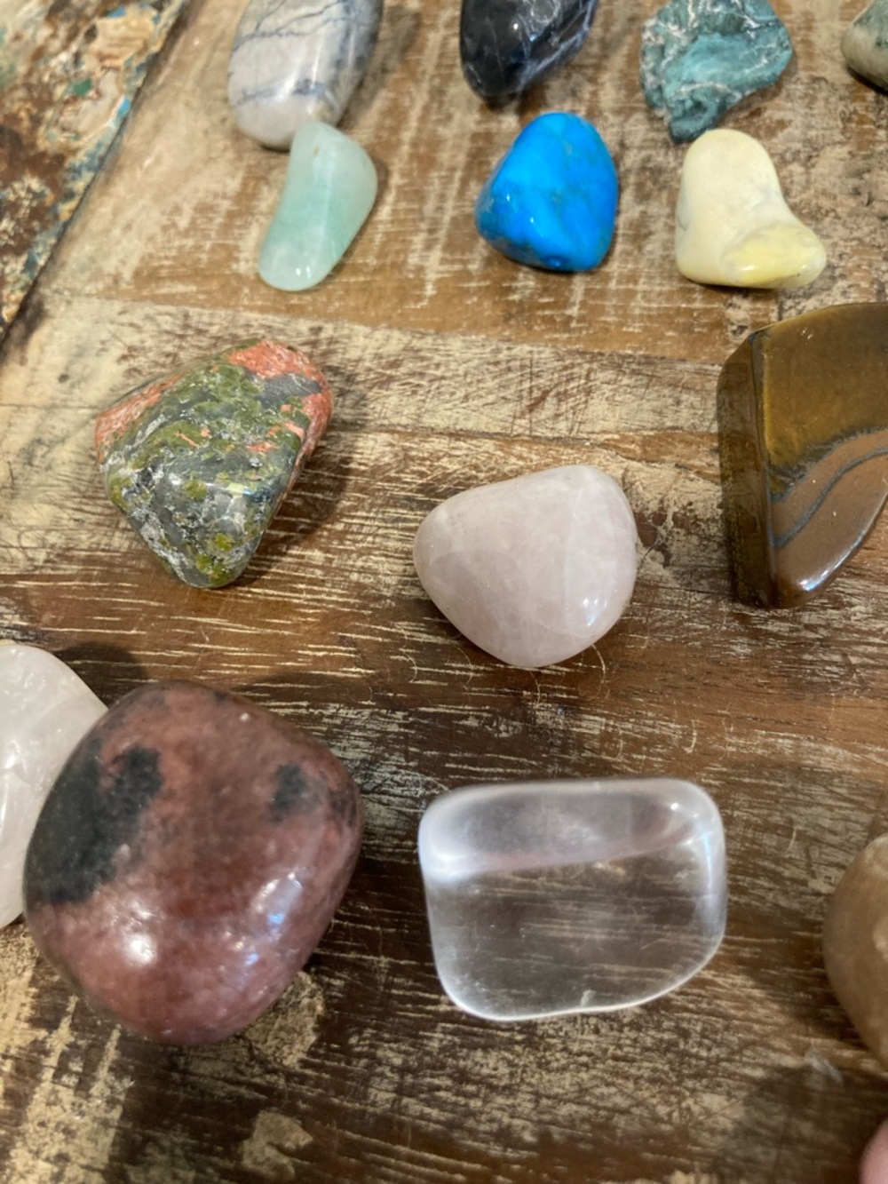 Lot of 24 Pieces Polished Rocks - Instant Rock Collection - Picture 5 of 14